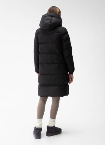 Женский пуховик с капюшоном 