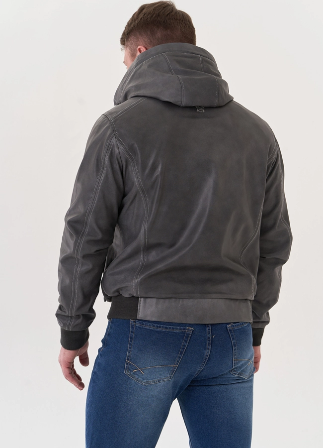 Мужская кожаная куртка 