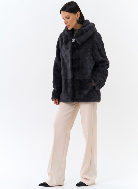 Куртка из меха норки с капюшоном