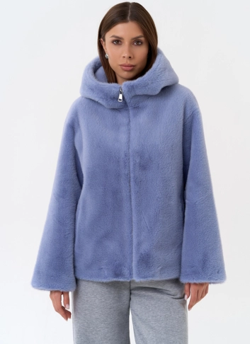 Женская куртка из эко меха с капюшоном