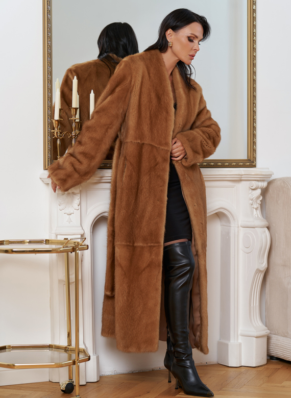 Женская длинная шуба из меха норки