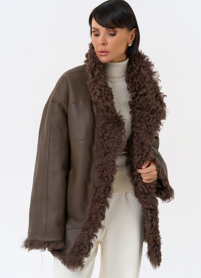 Женская двухсторонняя дубленка с воротником стойкой  модель № 31913 универмаг малина