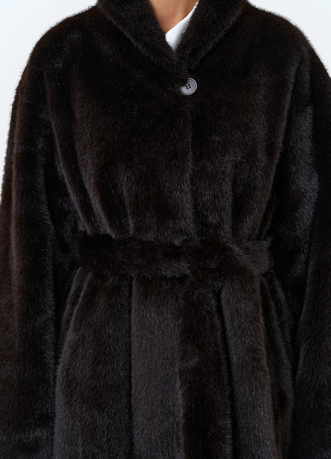Длинная шуба из эко меха модель № 33880 универмаг малина фото