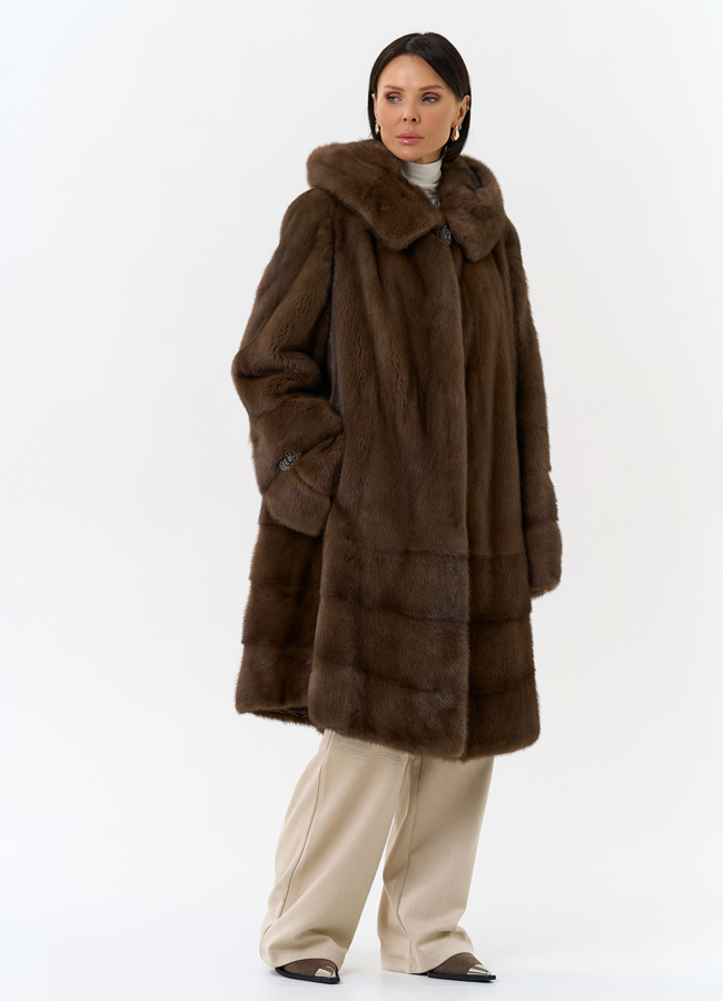 Шуба из меха норки с капюшоном модель № 29094 в кредит