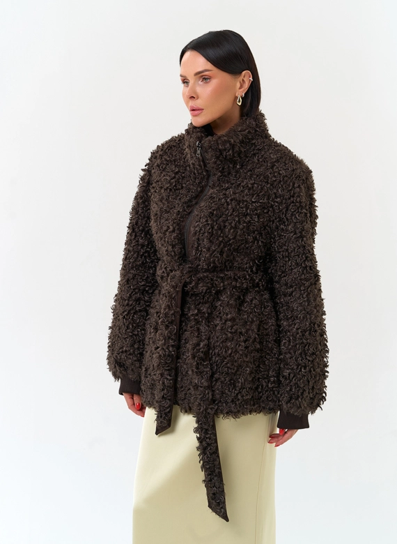 Женская дубленка из эко замши фото