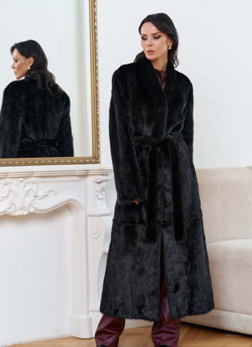 Женская длинная шуба из меха норки