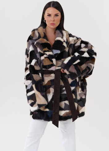 Шуба из меха норки с английским воротником