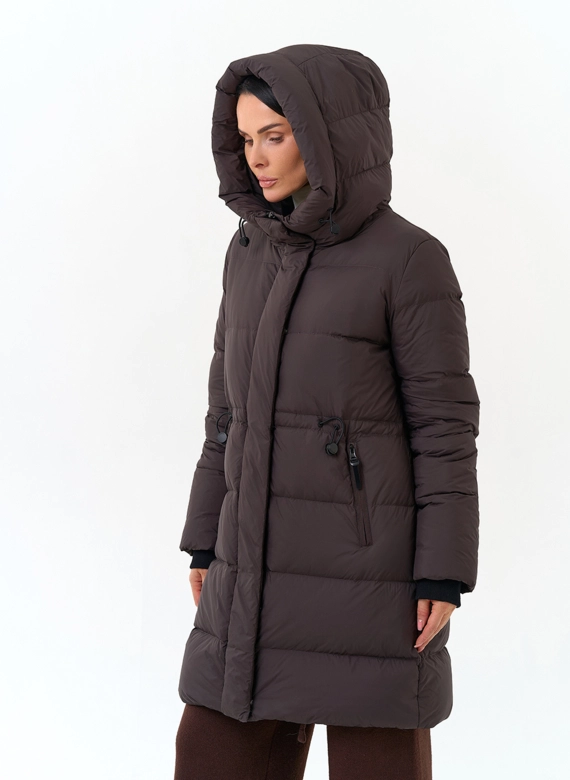 Женский пуховик с капюшоном фото