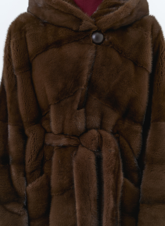 Шуба из меха норки с капюшоном